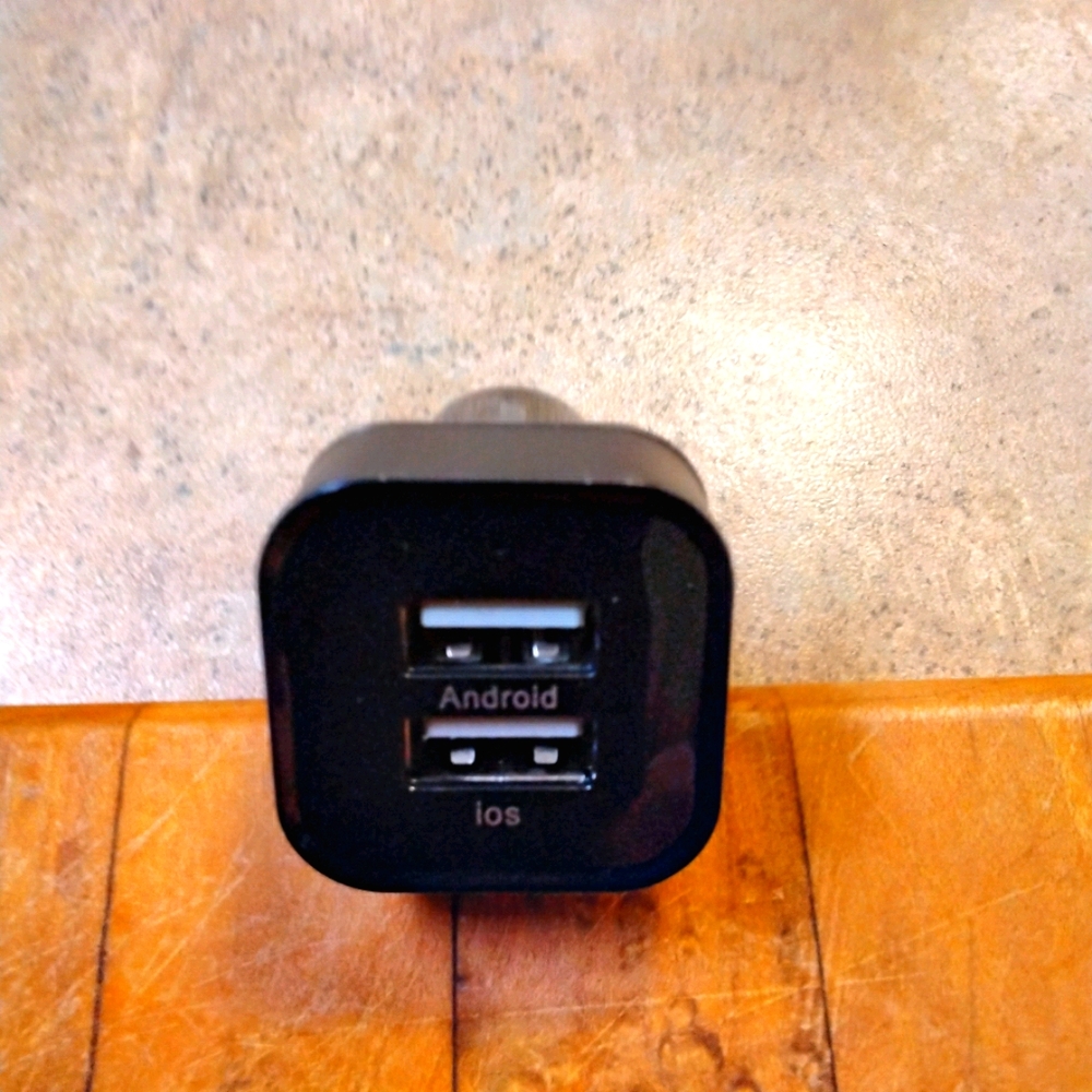 AILUN CHARGER